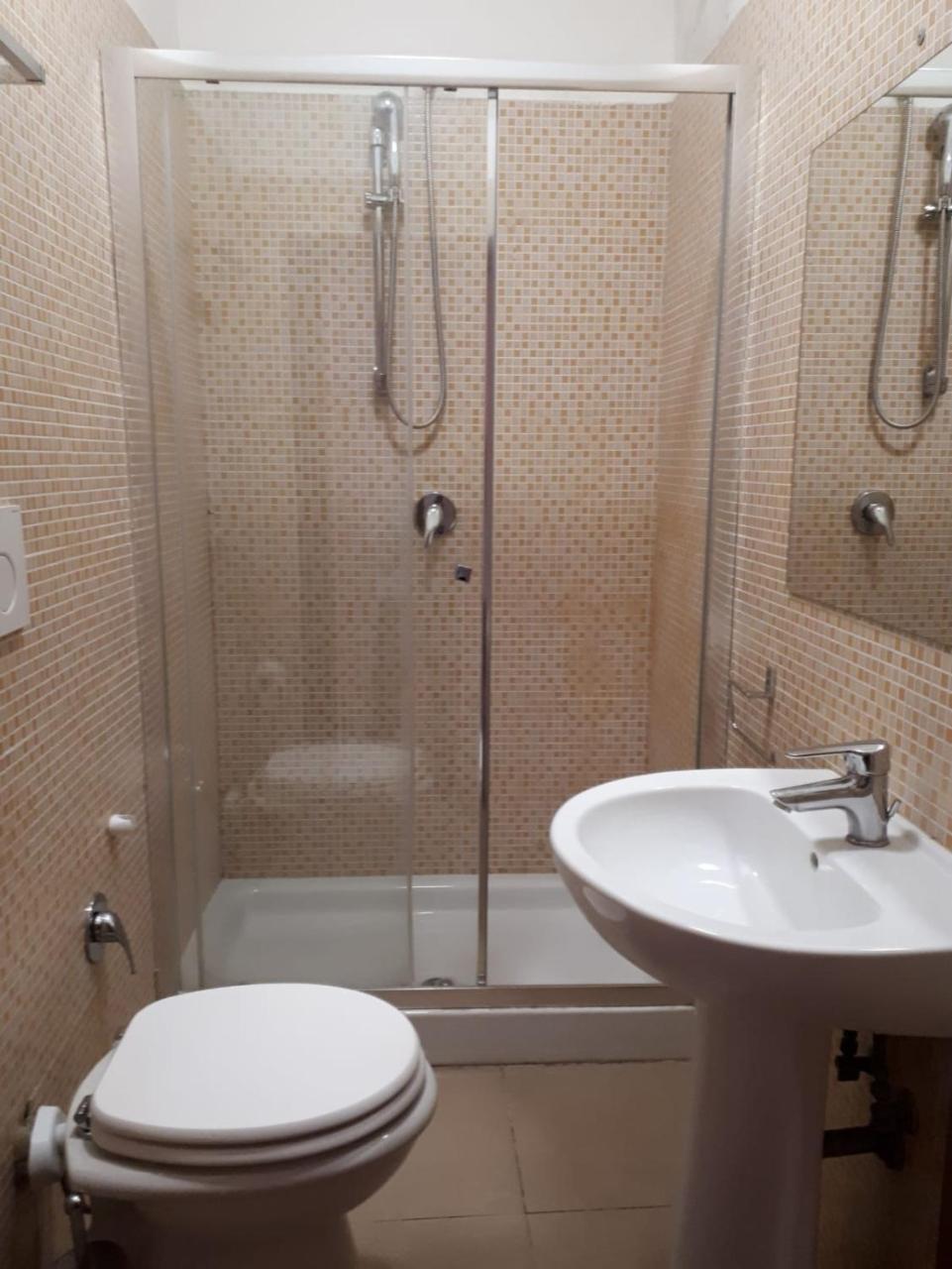 Roma Guest House Экстерьер фото